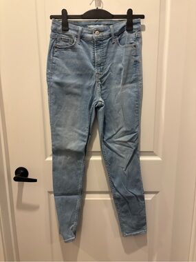 Old Navy Light Blue Skinny Jeans for Women